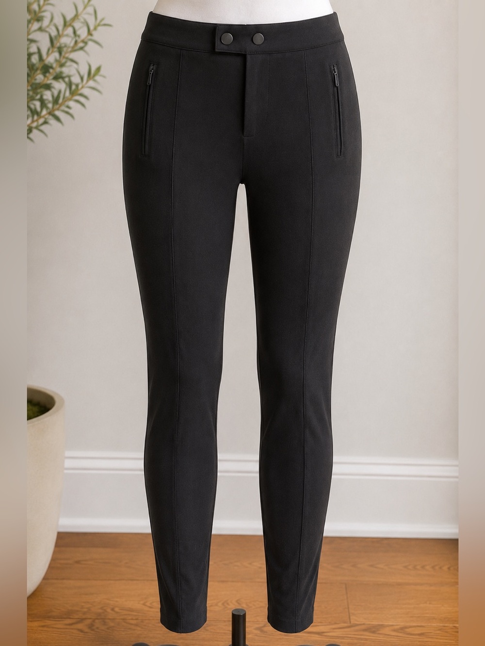 Vince Ponte Knit Skinny Pants – Size 2